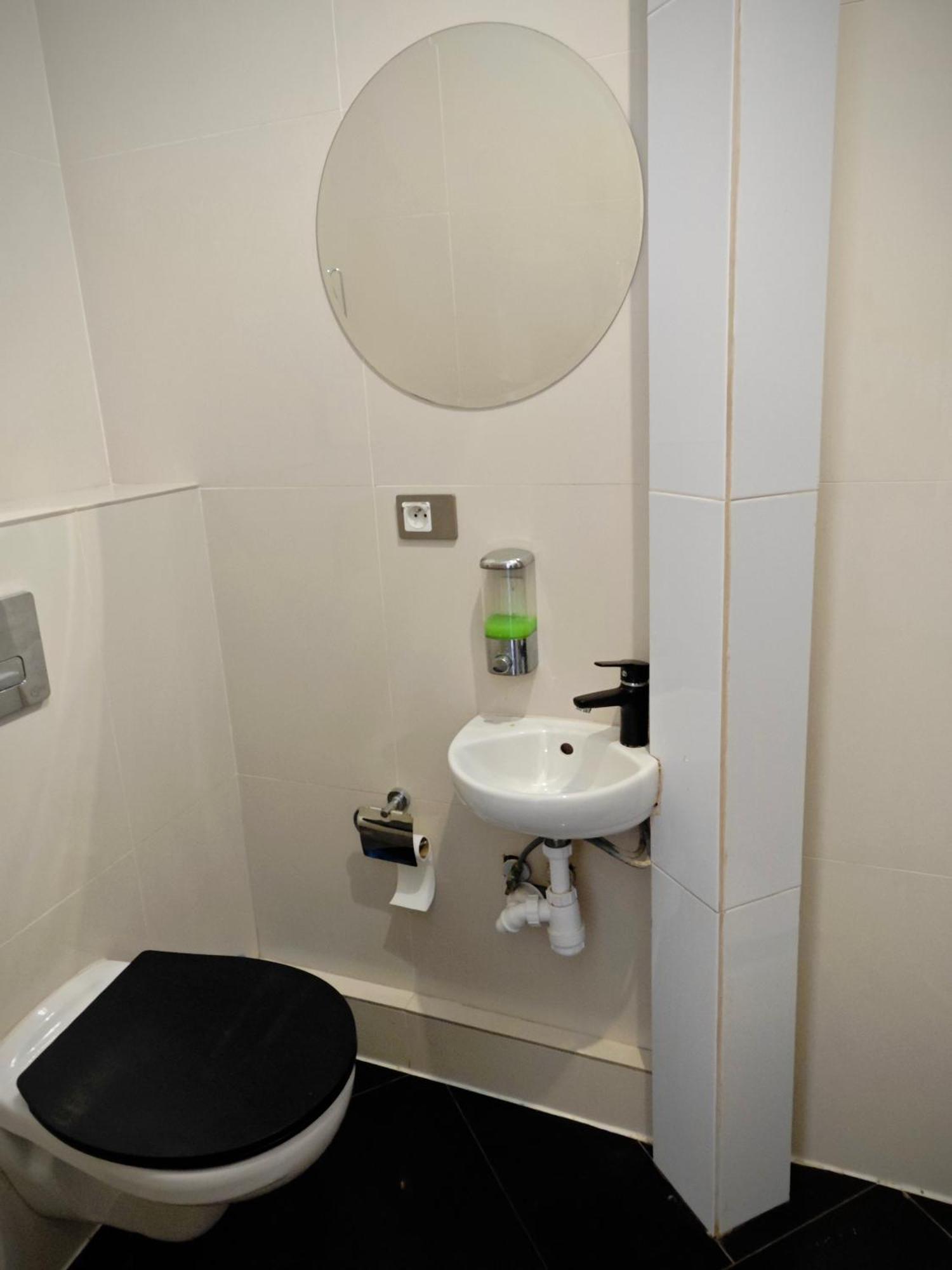 Apartamenty Wilcza - City Center Warschau Zimmer foto