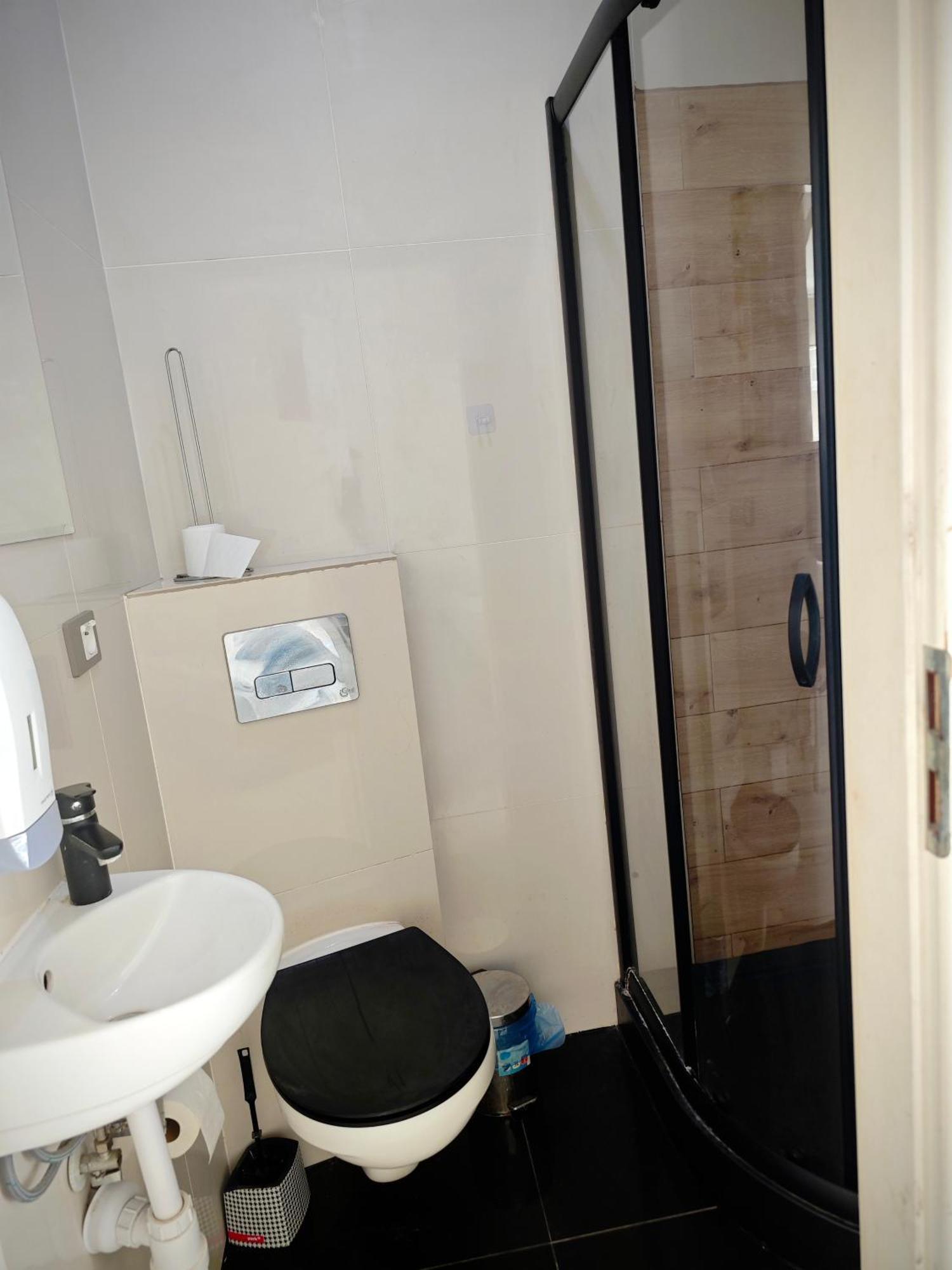 Apartamenty Wilcza - City Center Warschau Zimmer foto